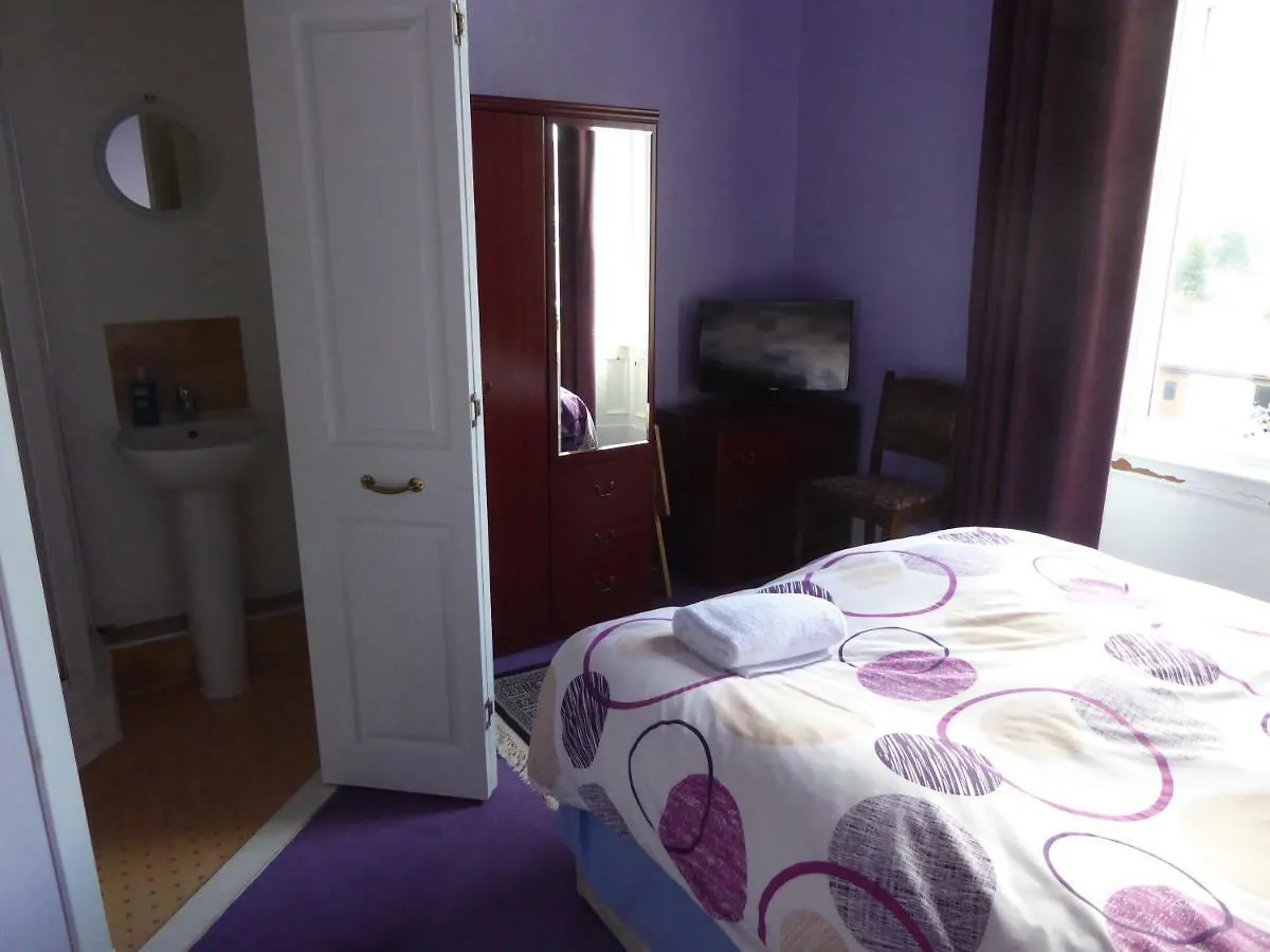 Seashells Guest House Αμπερντήν Bed and Breakfast